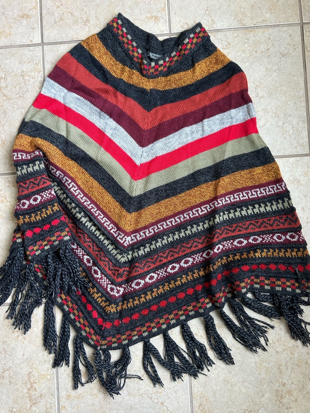 Women’s Alpaca Knit Poncho Peru, Mi Tiendita Munaycha One Size Red Check Striped